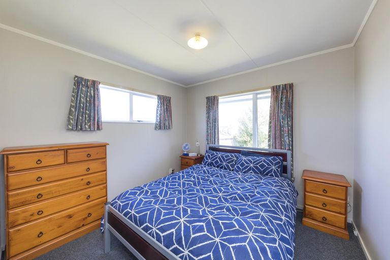 Photo of property in 8 Mercury Street, Milson, Palmerston North, 4414