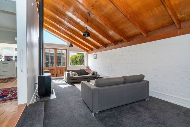 Photo of property in 25 Liverpool Street, Levin, 5510