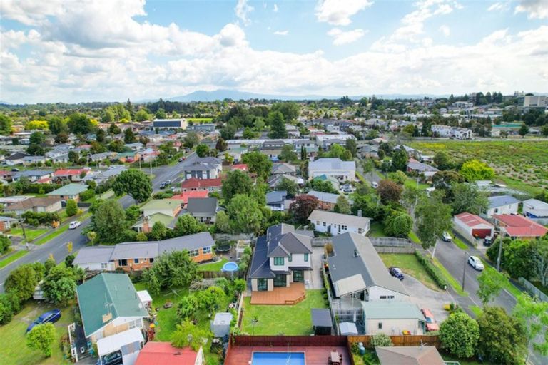 Photo of property in 18 Sheridan Street, Silverdale, Hamilton, 3216