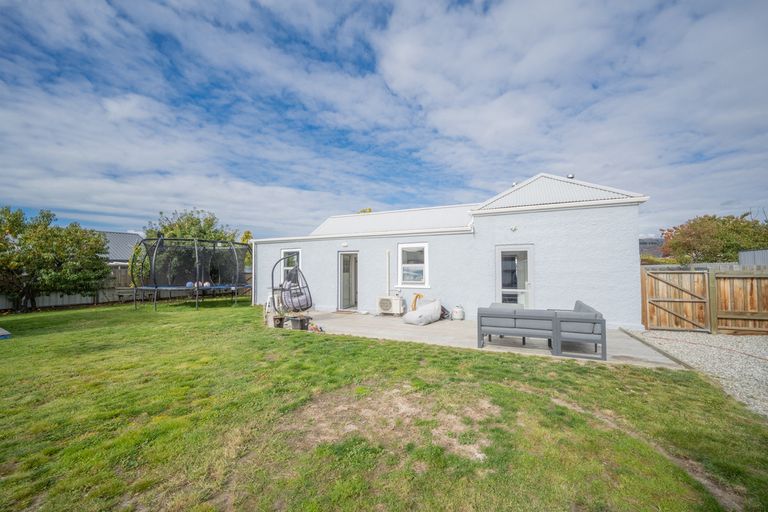 Photo of property in 22 Clutha Street, Alexandra, 9320