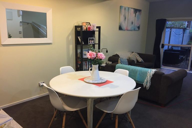 Photo of property in 1/206 Manuka Road, Bayview, Auckland, 0629