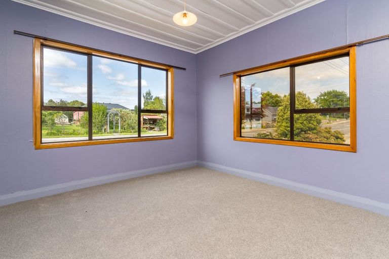 Photo of property in 1 Clark Street, Owaka, 9535