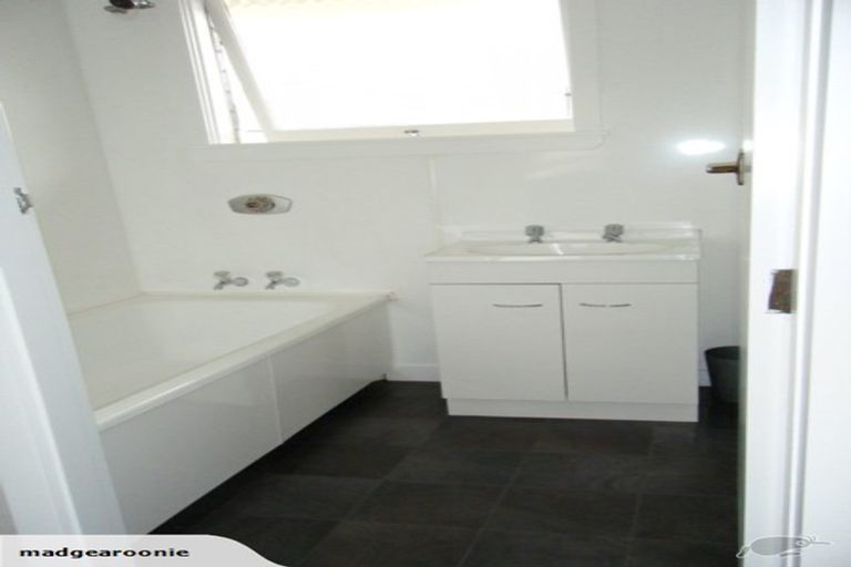 Photo of property in 5/121a Papanui Road, Merivale, Christchurch, 8014