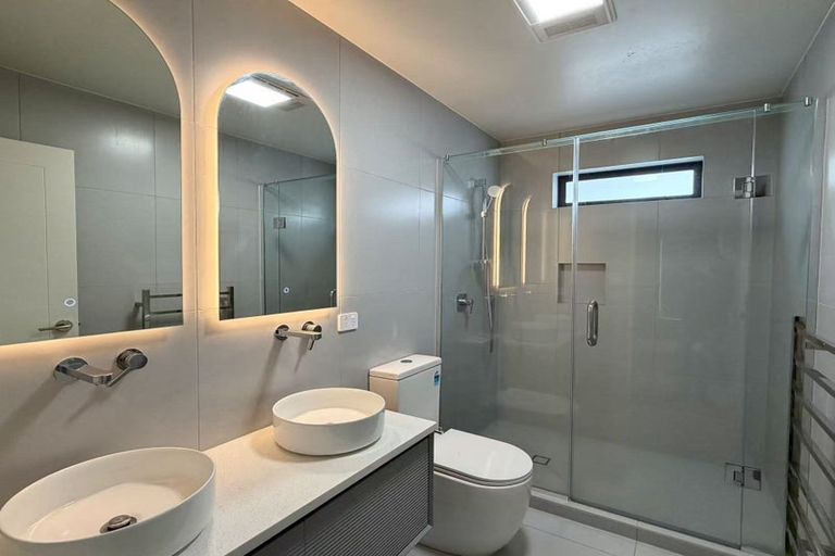 Photo of property in 1/69 Andrew Road, Howick, Auckland, 2010