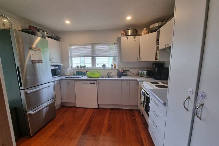 Photo of property in 5 Imogene Way, Half Moon Bay, Auckland, 2012