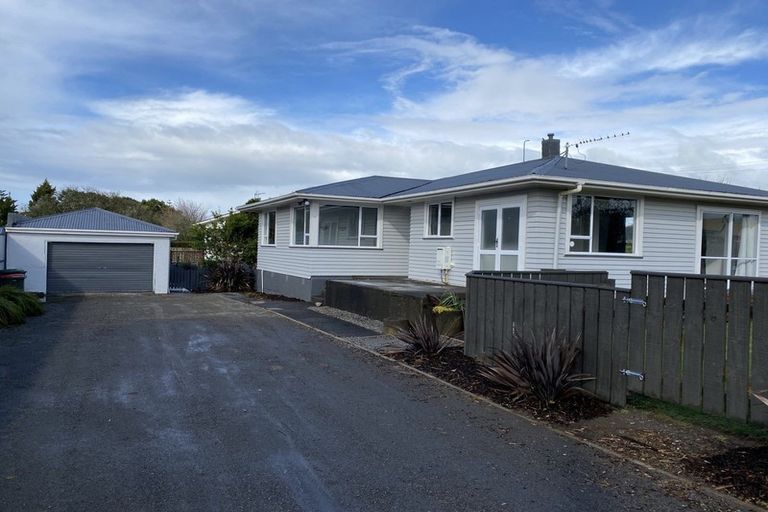 Photo of property in 41b Celia Street, Stratford, 4332