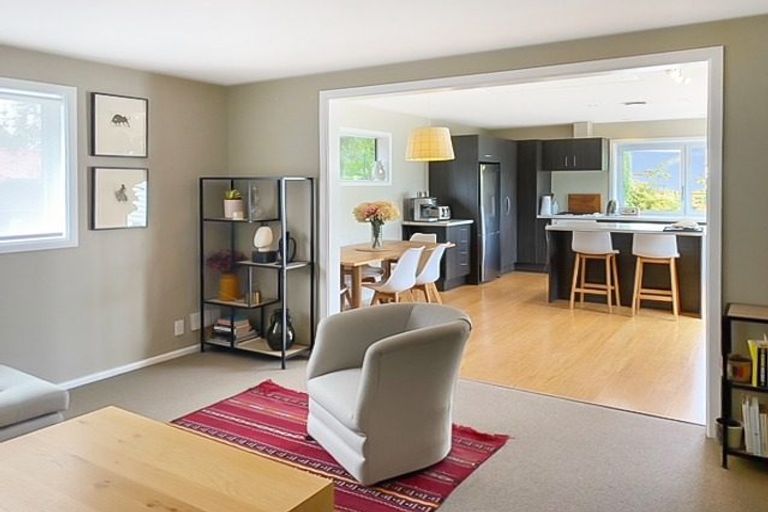 Photo of property in 30 Evesham Crescent, Spreydon, Christchurch, 8024