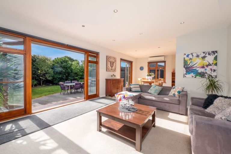 Photo of property in 6 Bellamy Avenue, New Brighton, Christchurch, 8061