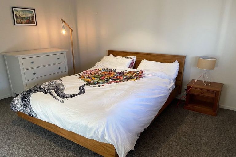 Photo of property in 1/2 Lysander Crescent, Beach Haven, Auckland, 0626