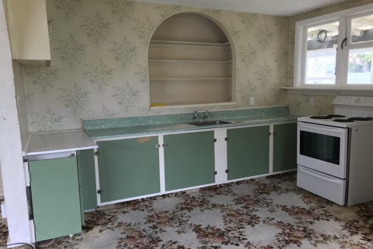 Photo of property in 17 Wilson Street, Islington, Christchurch, 8042