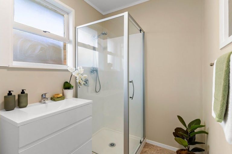 Photo of property in 1b The Circle, Manly, Whangaparaoa, 0930