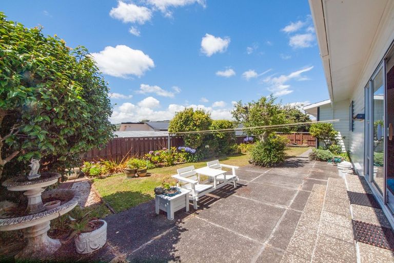 Photo of property in 31 Cranwell Street, Churton Park, Wellington, 6037
