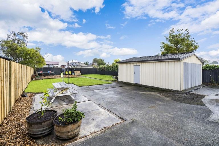 Photo of property in 149 Wainoni Road, Avondale, Christchurch, 8061