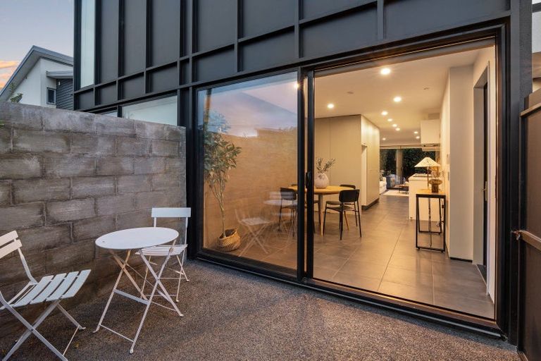 Photo of property in 91 Canon Street, St Albans, Christchurch, 8014