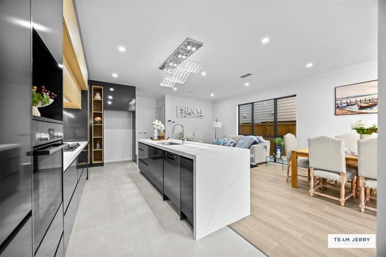 Photo of property in 233 Murphys Road, Flat Bush, Auckland, 2019