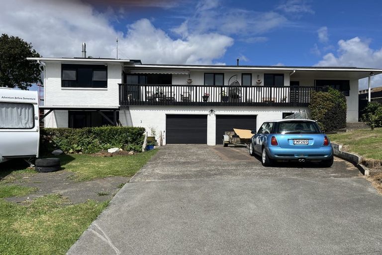 Photo of property in 3 Harbour Lights Terrace, Whitianga, 3592