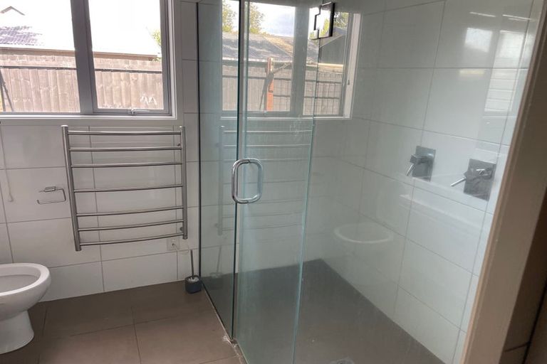 Photo of property in 18 Bryndwr Road, Fendalton, Christchurch, 8052