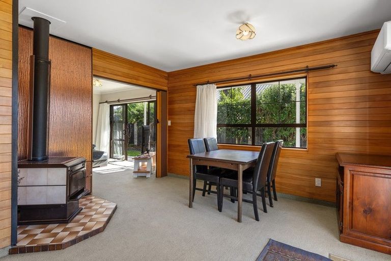 Photo of property in 13 Giblin Street, Richmond, 7020