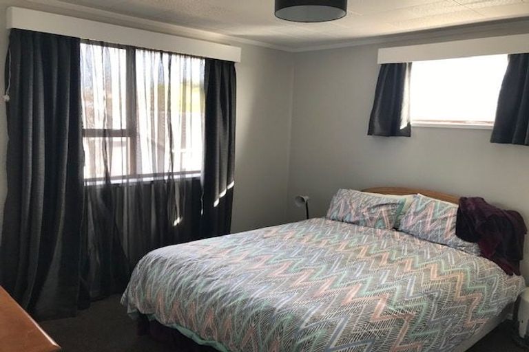 Photo of property in 300 Tukapa Street, Hurdon, New Plymouth, 4310