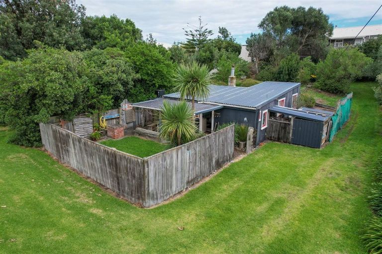 Photo of property in 71 Rua Avenue, Waitarere Beach, Levin, 5510