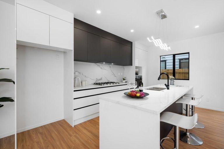 Photo of property in 39b Maugham Drive, Bucklands Beach, Auckland, 2014