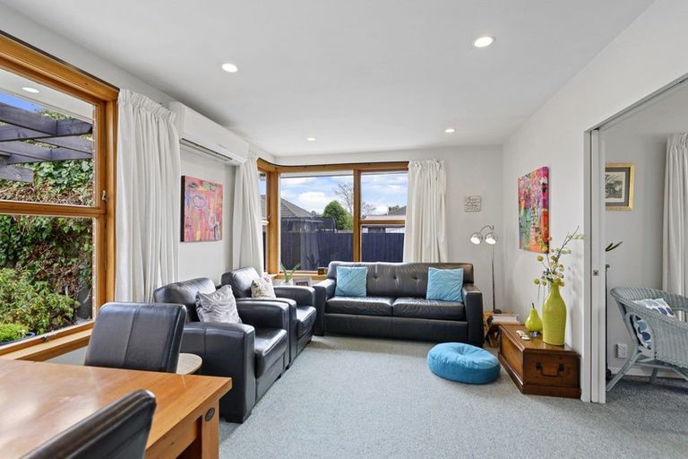 Photo of property in 11 Croziers Road, St Albans, Christchurch, 8052