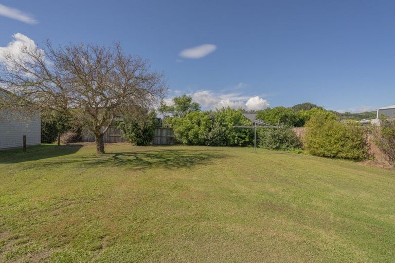 Photo of property in 37 Oyster Drive, Cooks Beach, Whitianga, 3591