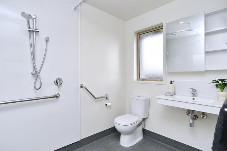 Photo of property in 95 Gayhurst Road, Dallington, Christchurch, 8061