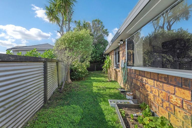 Photo of property in 75 Kentwood Drive, Woodridge, Wellington, 6037