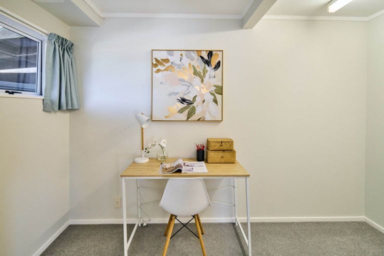 Photo of property in 147 Tirohanga Road, Tirohanga, Lower Hutt, 5010