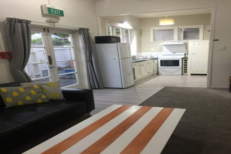 Photo of property in 62 Moana Road, Okitu, Gisborne, 4010