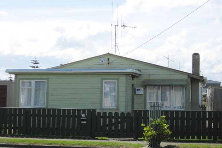 Photo of property in 10 Cornfoot Street, Castlecliff, Whanganui, 4501