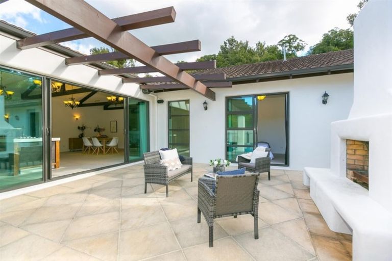 Photo of property in 186e Heta Road, Highlands Park, New Plymouth, 4312