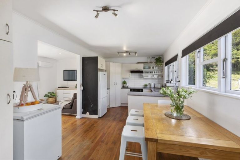 Photo of property in 28 Eldon Grove, Taita, Lower Hutt, 5019