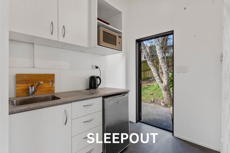 Photo of property in 175a Mokoia Road, Birkenhead, Auckland, 0626