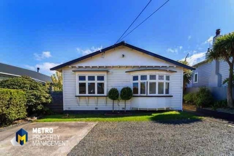 Photo of property in 23 Oakland Street, Andersons Bay, Dunedin, 9013