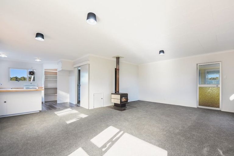 Photo of property in 19 Goddard Road, Tasman, Upper Moutere, 7173