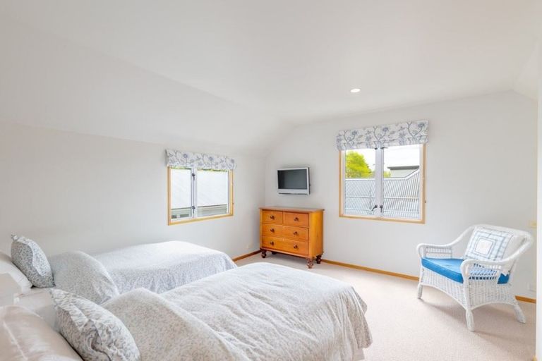 Photo of property in 2/29 Wroxton Terrace, Merivale, Christchurch, 8014