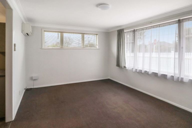 Photo of property in 26 Fraser Crescent, Elderslea, Upper Hutt, 5018