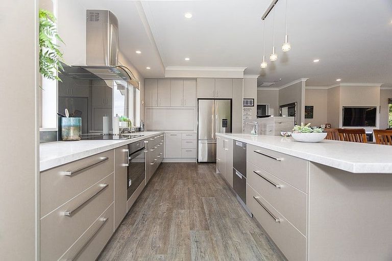 Photo of property in 12 North Ridge Drive, Oamaru North, Oamaru, 9400