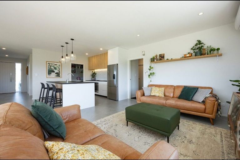 Photo of property in 43 Awatiro Drive, Kaukapakapa, 0871