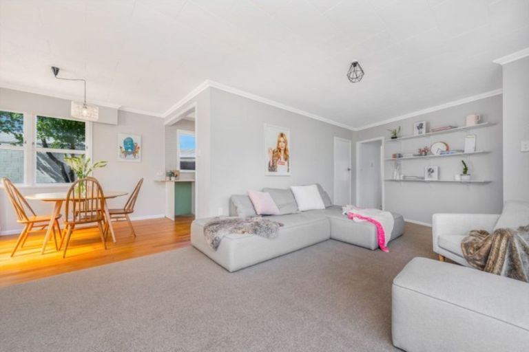 Photo of property in 34 Raymond Street, West End, Timaru, 7910