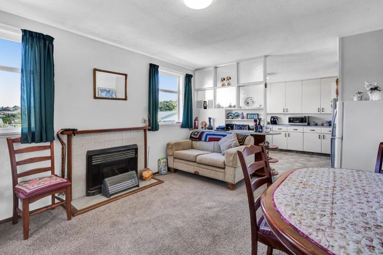 Photo of property in 99 Clawton Street, Westown, New Plymouth, 4310