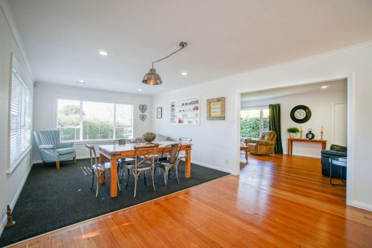Photo of property in 86 Fitzroy Street, Terrace End, Palmerston North, 4410