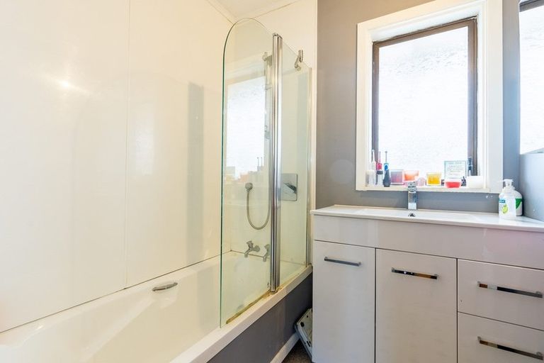 Photo of property in 35 Harwood Crescent, Otara, Auckland, 2023