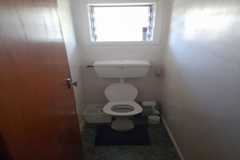 Photo of property in 8 Springfield Street, Forrest Hill, Auckland, 0620