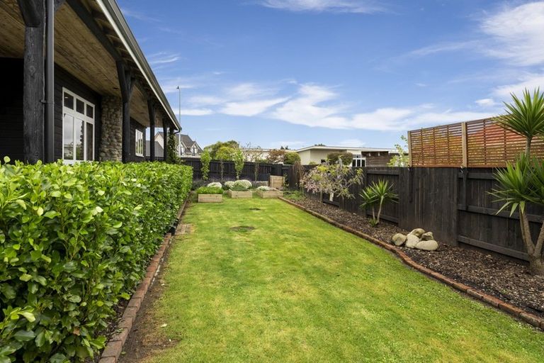 Photo of property in 23 Cobb Place, Otaki, 5512