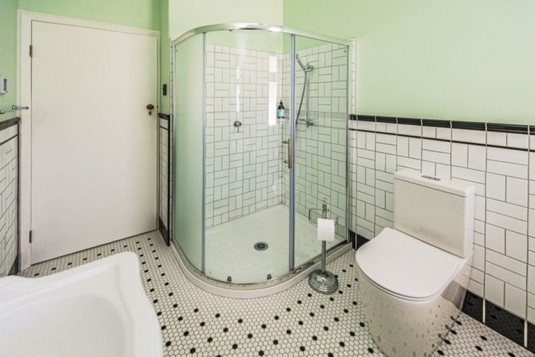 Photo of property in 155 Anzac Parade, Whanganui East, Whanganui, 4500