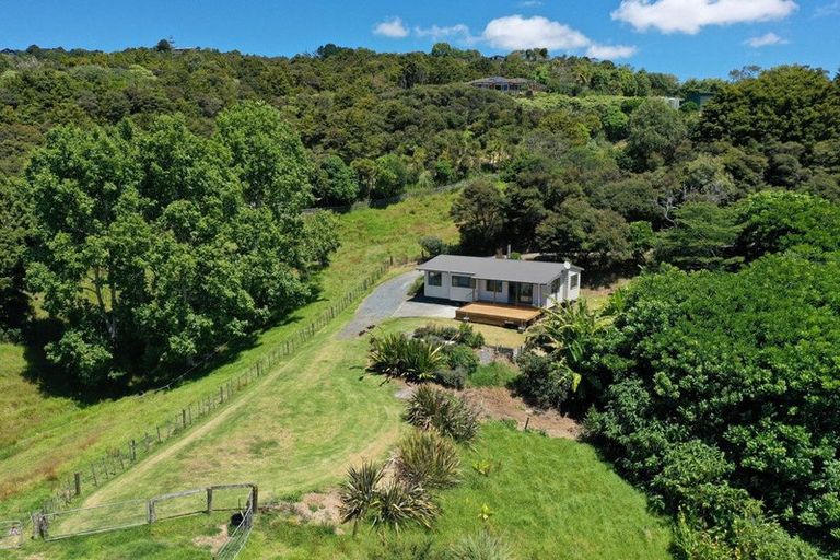 Photo of property in 1 Wairimu Way, Waipu, 0582