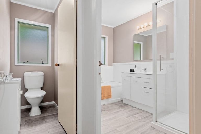 Photo of property in 25 Ashley Street, St Andrews, Hamilton, 3200